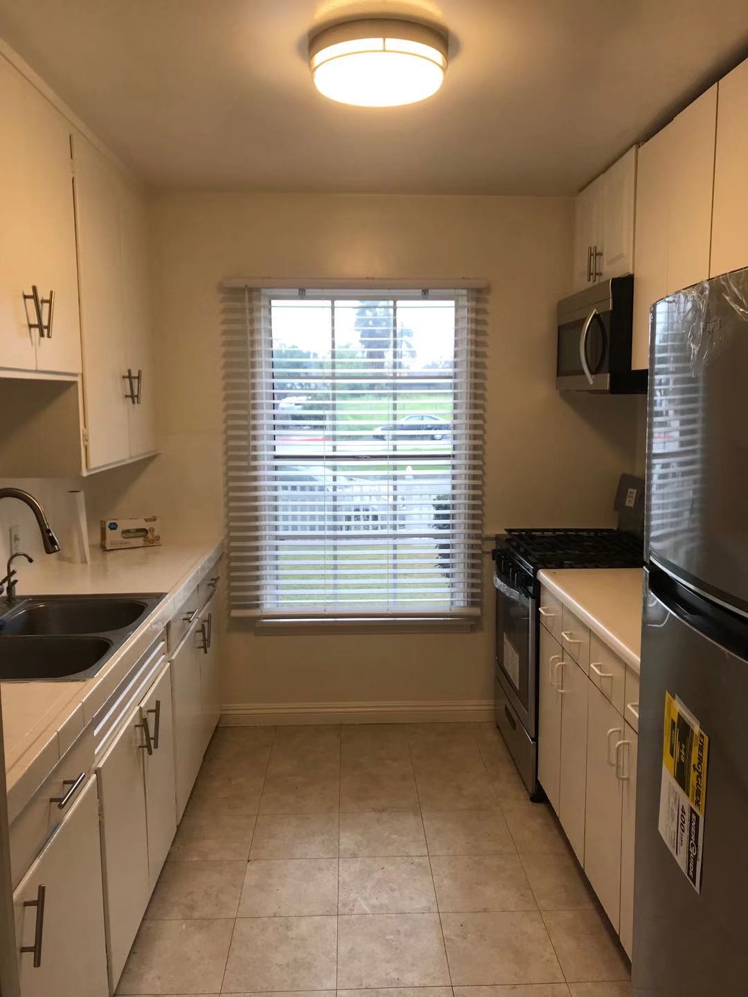 410 South Sierra Madre Boulevard - 1